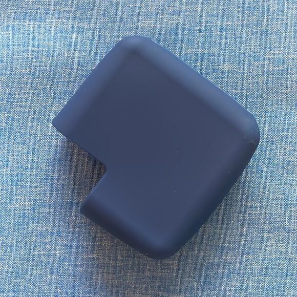 MacBook Pro 13” 2016-2020 blue soft case with hardshell with charger pack cover - Picture 4 of 6